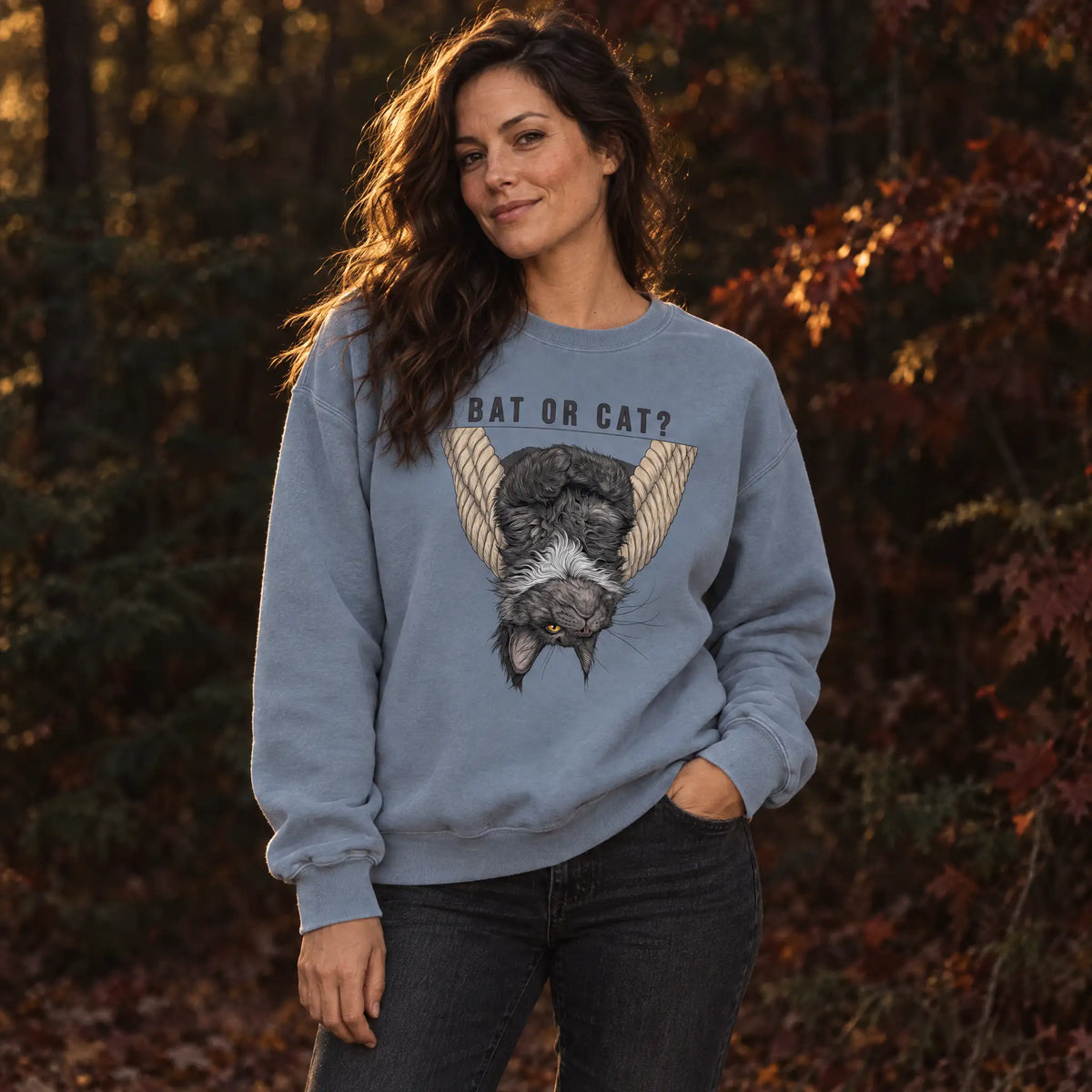 Women's garment-dyed sweatshirt - Bat or Cat?